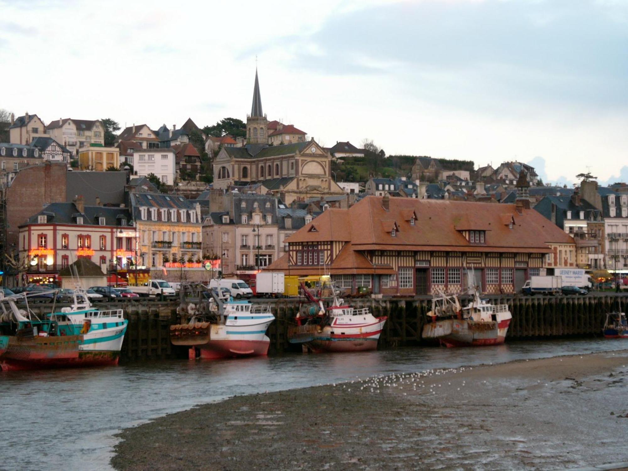 Hotel Le Reynita Trouville-sur-Mer Exterior photo
